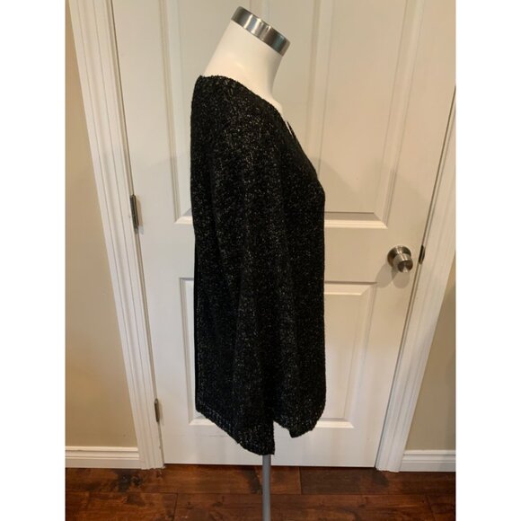 Curio Black & White Speckled Knit V-Neck Sweater, Size Small - Picture 3 of 6